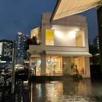 会場入り口