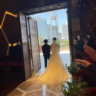 退場はライトが明るく