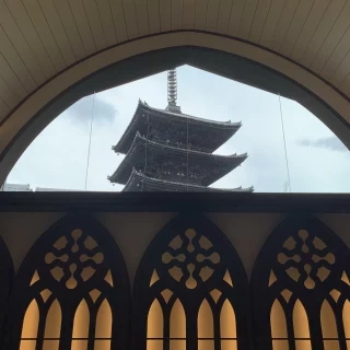 チャペルからの八坂の塔