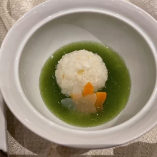 ゆずの香りのお団子