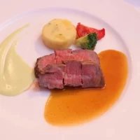 お肉料理