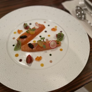 サーモンの前菜
