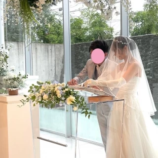 自然光が入るチャペル