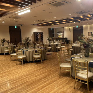 大人な雰囲気の会場
