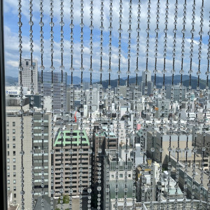 1番狭い会場から見る景色。カーテンがキラキラしていて綺麗。|634207さんのANAクラウンプラザホテル広島の写真(1656479)