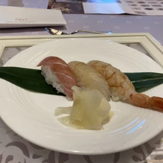 試食