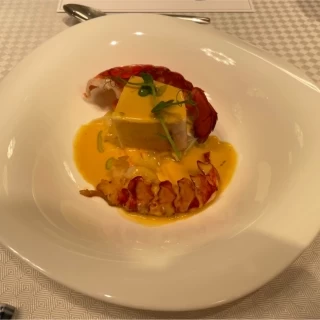 オマール海老とアブラメカジキのコンフィ