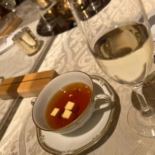 琥珀色のダブルコンソメ