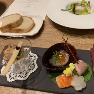 試食