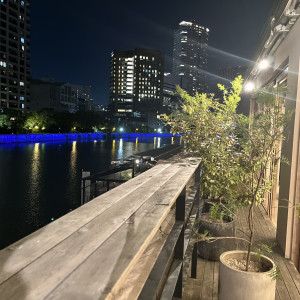 披露宴会場から出られるテラス|635131さんのNAKANOSHIMA TERRACE #AND ME /中之島テラス#アンドミーの写真(1598960)