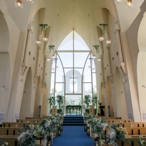 青色のバージンロードが素敵です|635171さんのアンジェローブ(Wedding Island Angerobe)（ウエディング取扱終了）の写真(1588545)