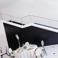 披露宴会場の階段