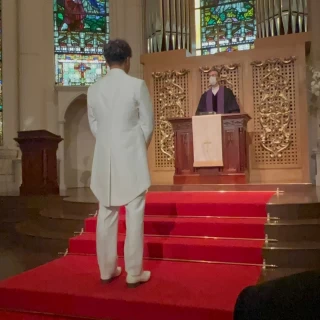 挙式会場近め