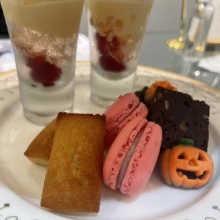 デザートのフィナンシェが美味しかったです