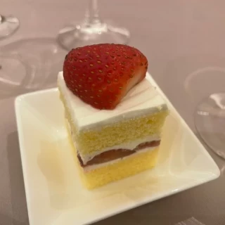 ウェディングケーキ