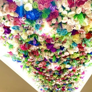 チャペルのお花の天井