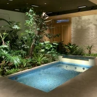 披露宴会場内のインナーガーデン