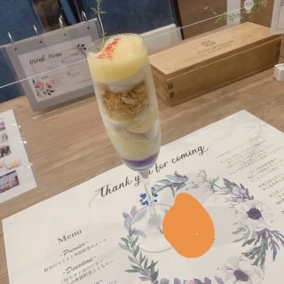 食後のパフェ