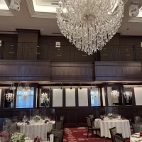 レトロでクラシカルな雰囲気の挙式会場