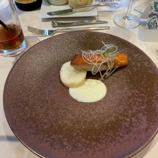 メイン魚料理
