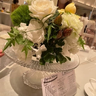 ゲストテーブルの装花