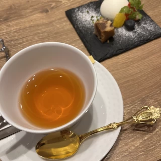 紅茶とデザート