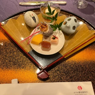 料理先出し