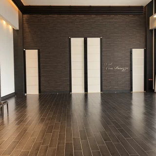 挙式会場前　扉