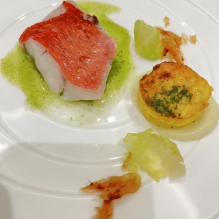 コースのお魚料理