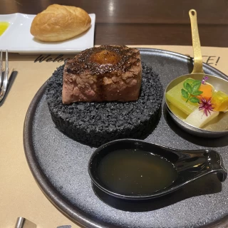 お肉料理