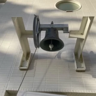 大きなベル