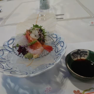 3品目：向付（お刺身）