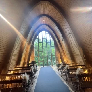 森のマナーホール