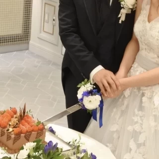 ウエディングケーキ入刀