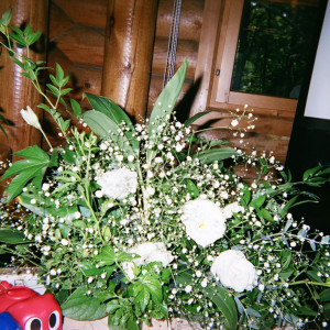 高砂横の装花です(写ルンですで撮影)|638522さんのTHE NIDOM RESORT WEDDING  ニドムリゾートウエディングの写真(1910343)