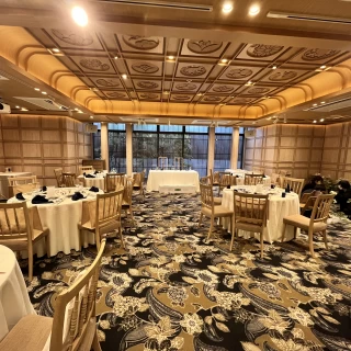 披露宴会場(小)