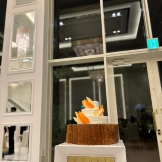 ウェディングケーキ