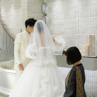 結婚証明書はハートドロップスをし、みんなの前で入れました