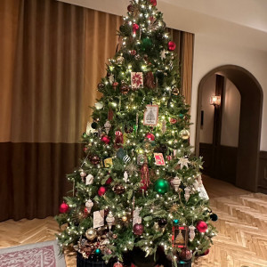 ホワイエのクリスマスツリー|639262さんの赤坂プリンス クラシックハウスの写真(1993752)