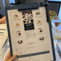 メニューごとに食べ比べ用のメモが準備してありました。