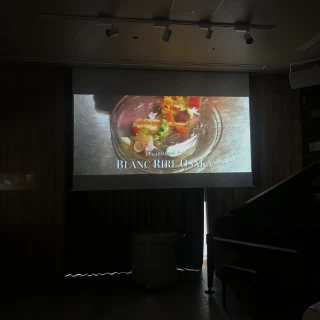 書式会場でムービーを観ました