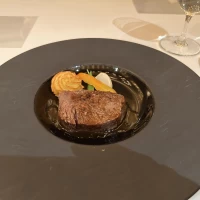 メイン