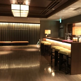 各披露宴会場にバーカウンターが付いています