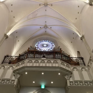 挙式会場の天井です