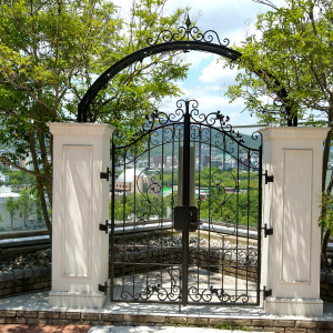 ガーデンにある門|639679さんのホテルメルパルク広島の写真(1692548)