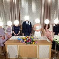 高砂での新郎新婦との集合写真