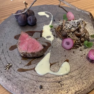 試食で頂いたお肉の料理です