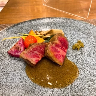 お肉は絶品でした