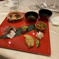 会場見学時の料理