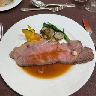 油が上質で甘く、肉質は柔らかいです。